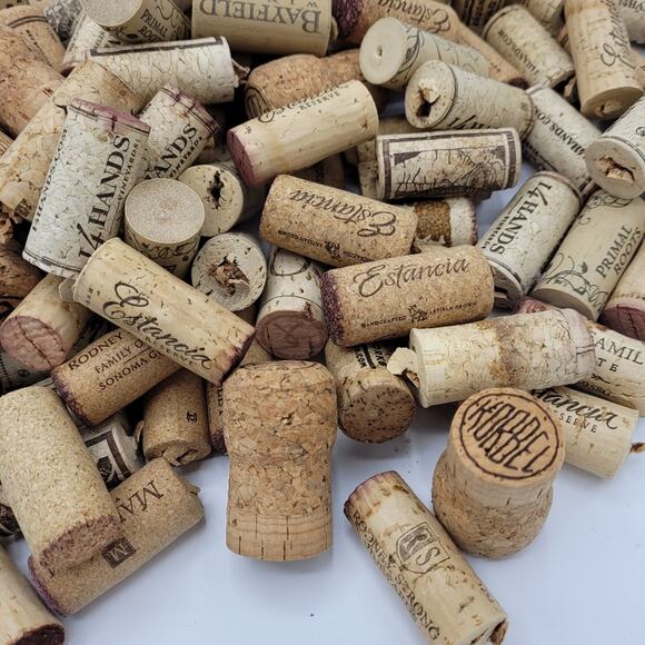 Lot of 128 Used Wine Corks - Picture 3 of 7